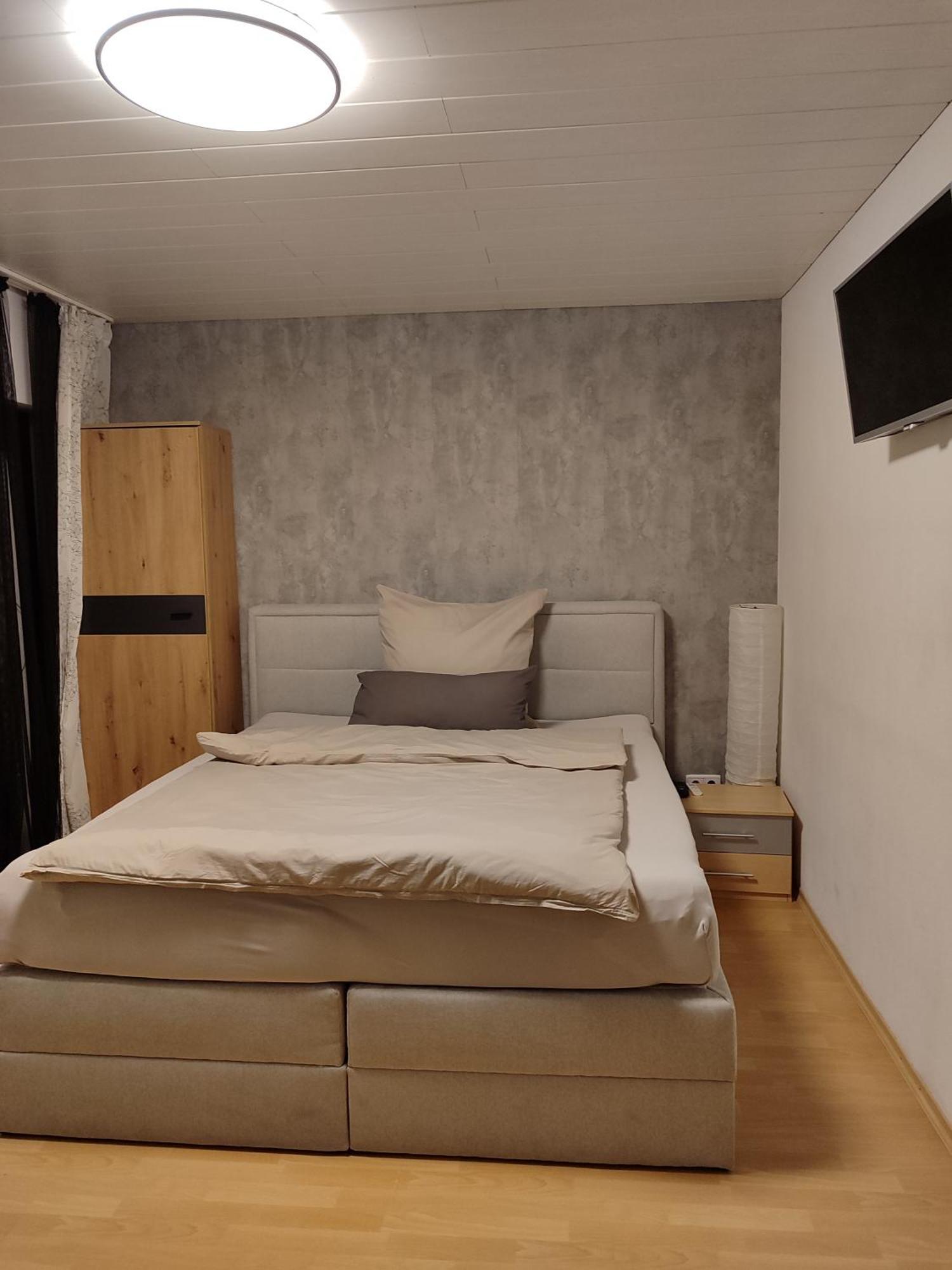Komfortable Ferienwohnung in Flörsheim-Weilbach Floersheim am Main Exterior foto