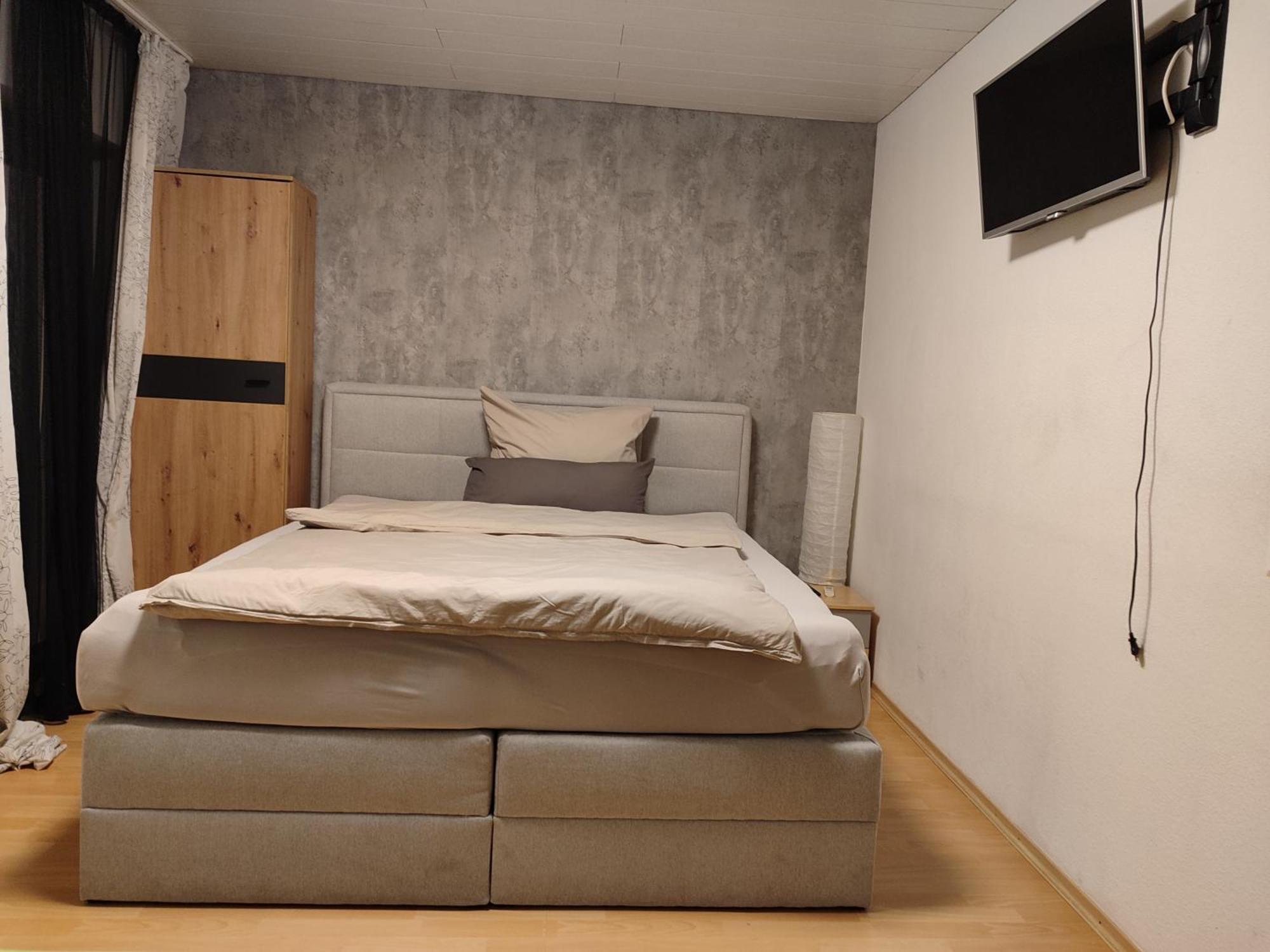 Komfortable Ferienwohnung in Flörsheim-Weilbach Floersheim am Main Exterior foto